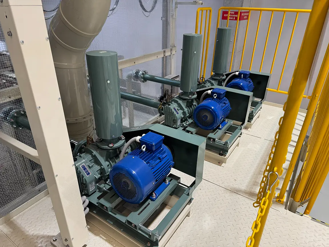 ブロワー（アンレット）