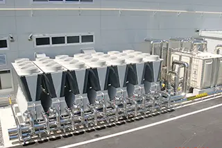 チラーユニット（日本キャリア）